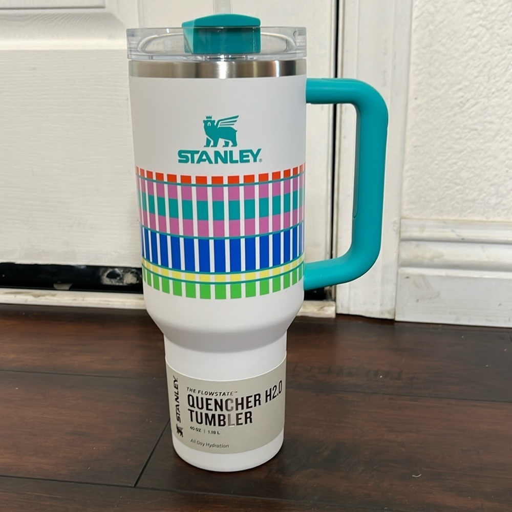 Stanley 40 oz Tumbler Quencher Flow State Summer Plaid Vibe Exclusive‎ Target